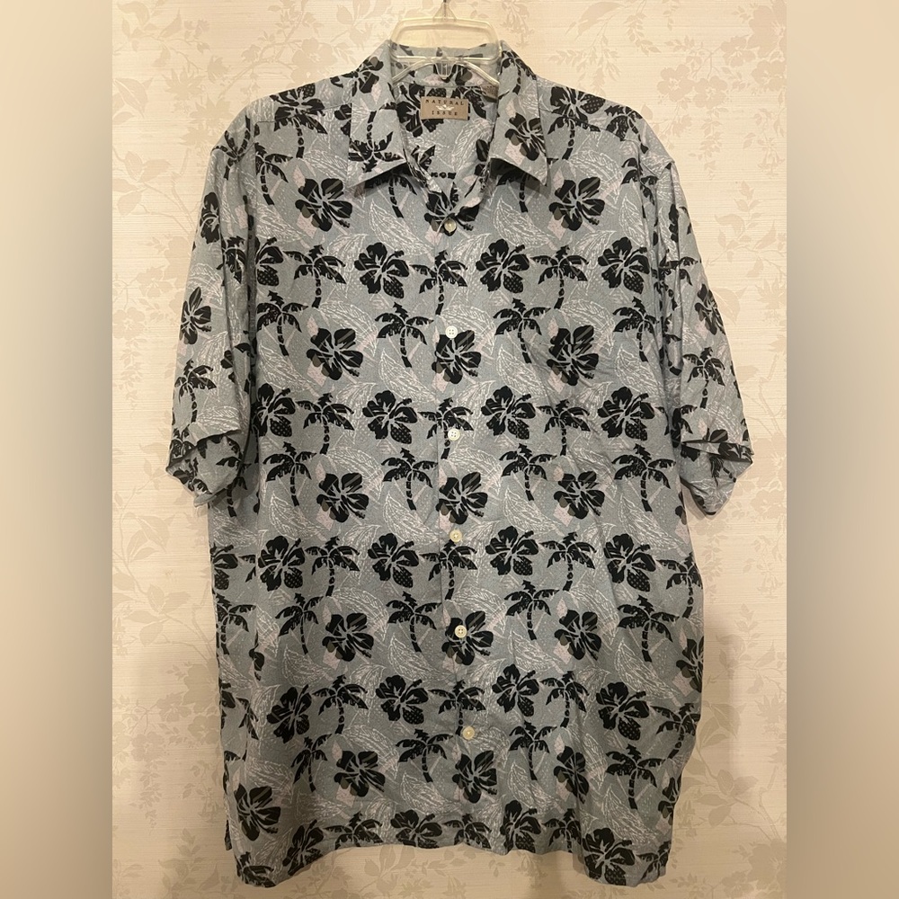 Natural Issue VTG Hawaiian Button Down